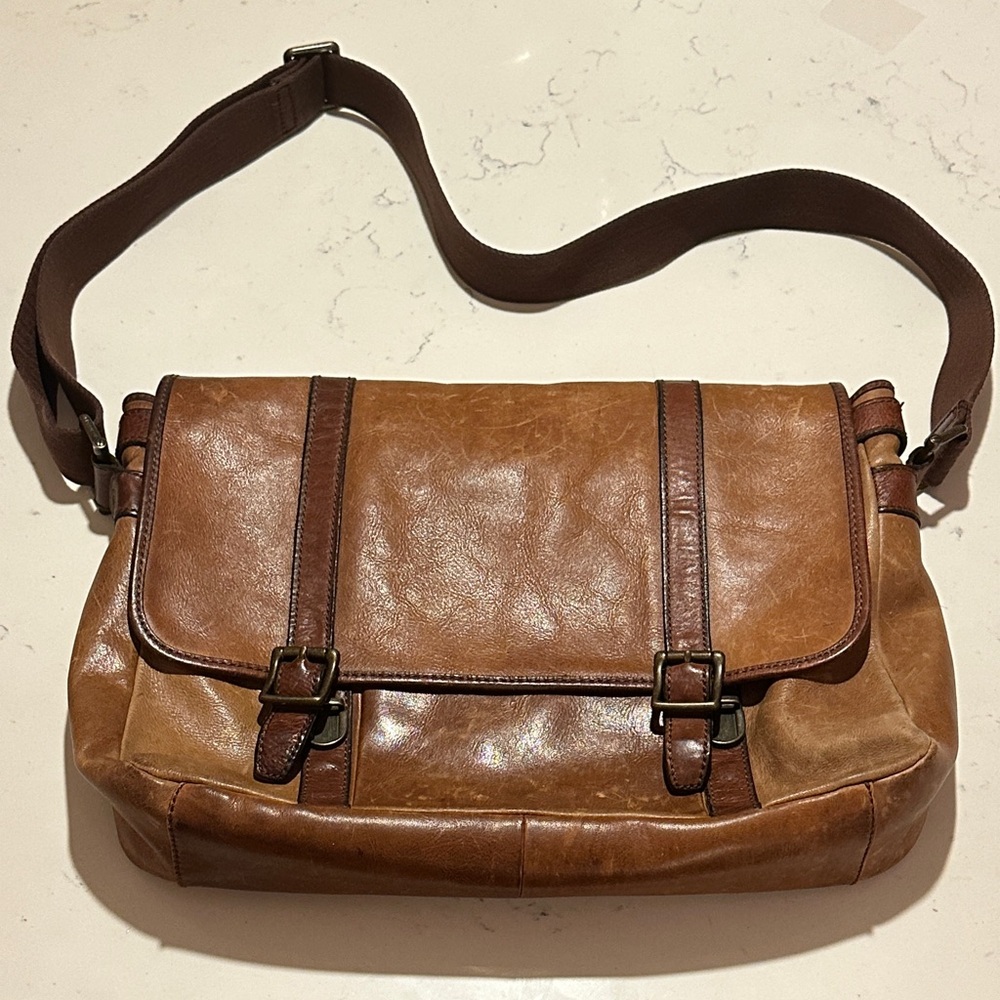 Fossil Tan and Brown Leather Messenger Bag
